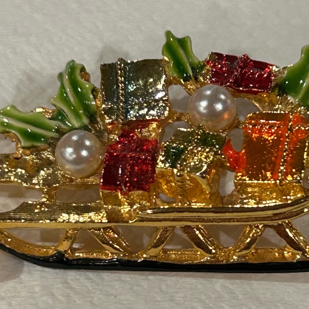 Vintage Christmas Sled Brooch Gold-Tone With Enamel & Faux Pearls